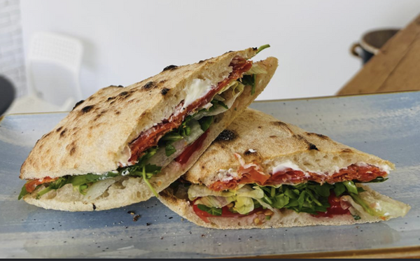 Sandwich Salam Picant 